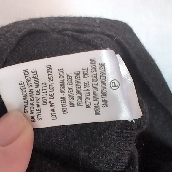 Theory Dark Grey Wool Sleeveless Dress Cinched Waist Size Medium - Picture 3 of 5